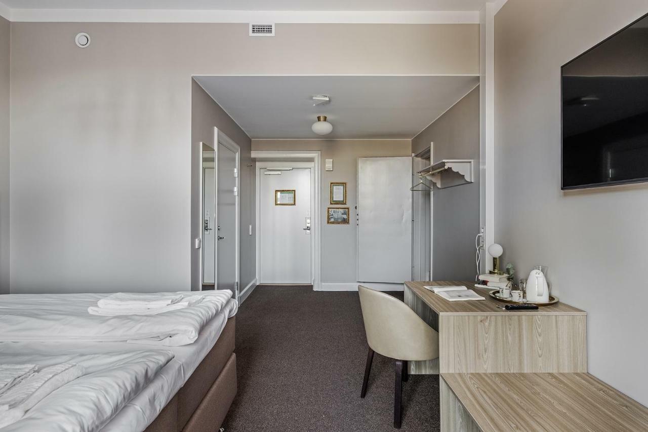 Livgrenadjaermaessen Hotell-Fest-Konferens Λινκόπινγκ Εξωτερικό φωτογραφία